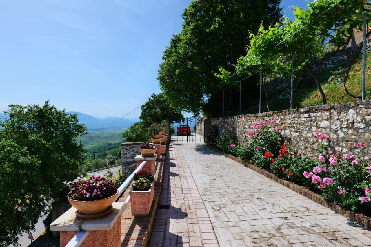 Appartamento Saranda Landscape Nivice Esterno foto
